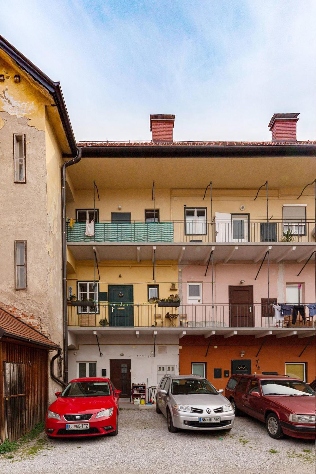 Historical Caserne Apartment Lublaň Exteriér fotografie